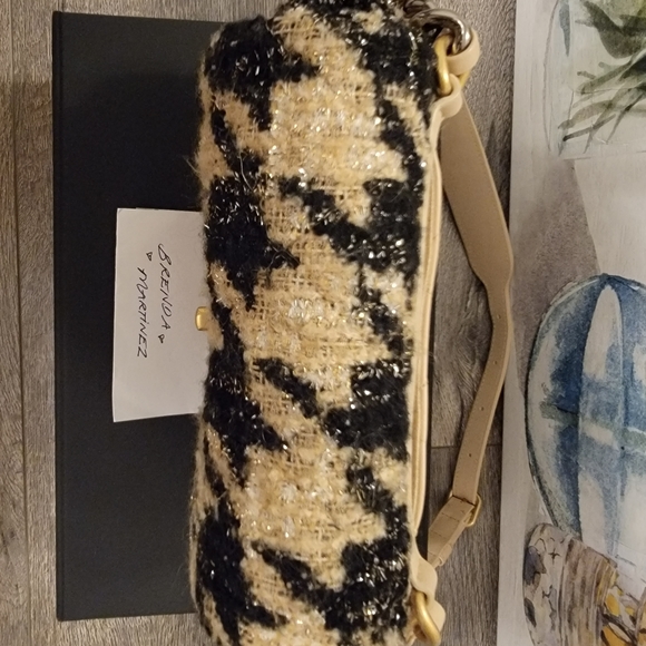 Chanel 19K Tweed Houndstooth Bum Bag/Belt Bag/Shoulder Bag - Picture 7 of 14